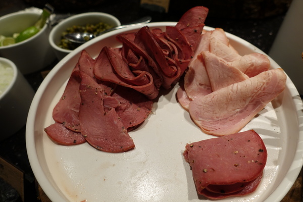 晶華酒店-柏麗廳:(胖樺食記)捷運中山站高級buffet吃到飽「晶華酒店柏麗廳Brasserie」/甜點海鮮超棒,必會再訪