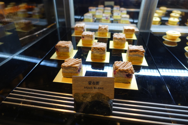 晶華酒店-柏麗廳:(胖樺食記)捷運中山站高級buffet吃到飽「晶華酒店柏麗廳Brasserie」/甜點海鮮超棒,必會再訪