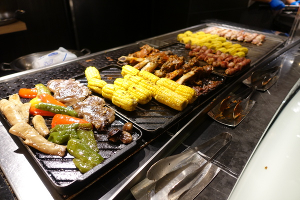 晶華酒店-柏麗廳:(胖樺食記)捷運中山站高級buffet吃到飽「晶華酒店柏麗廳Brasserie」/甜點海鮮超棒,必會再訪