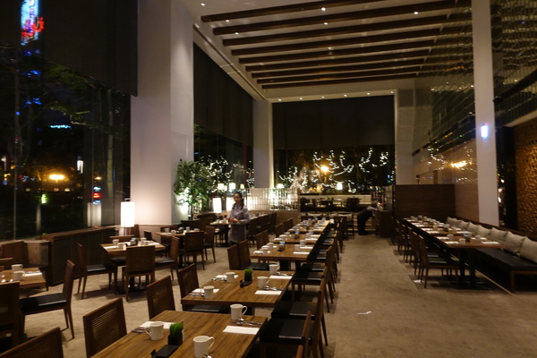 晶華酒店-柏麗廳:(胖樺食記)捷運中山站高級buffet吃到飽「晶華酒店柏麗廳Brasserie」/甜點海鮮超棒,必會再訪