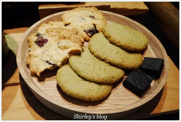 THE ONE(中山店):中山站‧The One Cafe