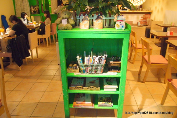 L'arcobaleno 天空之橋：【台北中山】L'arcobaleno 天空之橋－雙人三層下午茶只要＄４９９