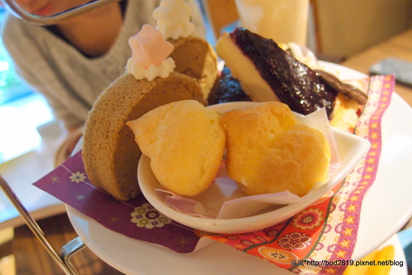 L'arcobaleno 天空之橋：【台北中山】L'arcobaleno 天空之橋－雙人三層下午茶只要＄４９９