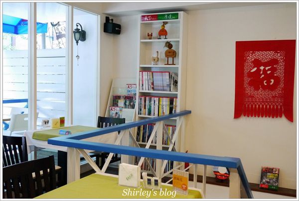 書香花園:捷運松江南京站‧書香花園 BOOK GARDEN