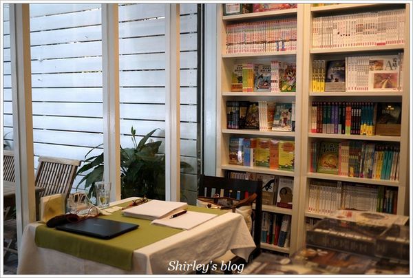 書香花園:捷運松江南京站‧書香花園 BOOK GARDEN