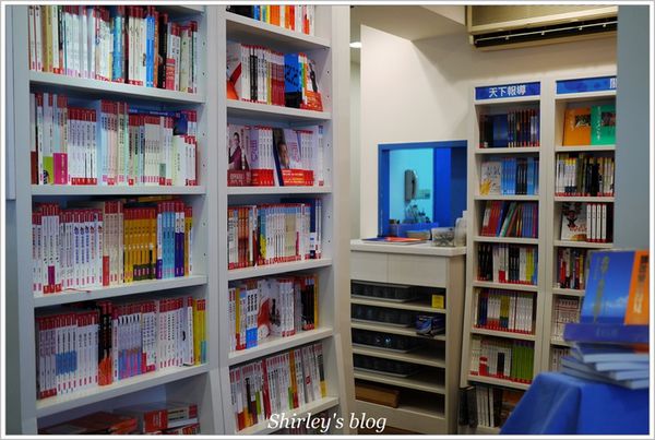 書香花園:捷運松江南京站‧書香花園 BOOK GARDEN