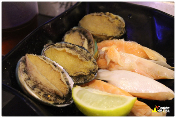 田季石板燒肉:台北松山區|現場DJ秀!服務人員貼心的現炒服務!『田季石板燒肉』中山國中站 中秋節 烤肉 燒肉 啤酒喝到飽 推薦