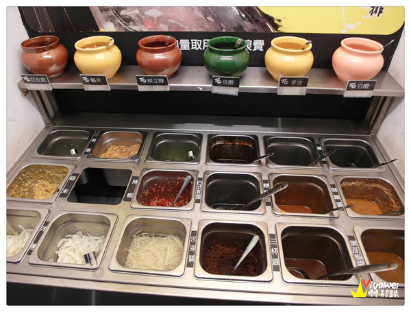 田季石板燒肉:台北松山區|現場DJ秀!服務人員貼心的現炒服務!『田季石板燒肉』中山國中站 中秋節 烤肉 燒肉 啤酒喝到飽 推薦