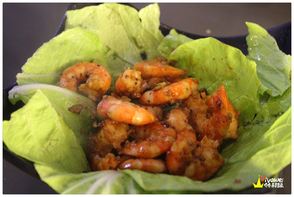 田季石板燒肉:台北松山區|現場DJ秀!服務人員貼心的現炒服務!『田季石板燒肉』中山國中站 中秋節 烤肉 燒肉 啤酒喝到飽 推薦