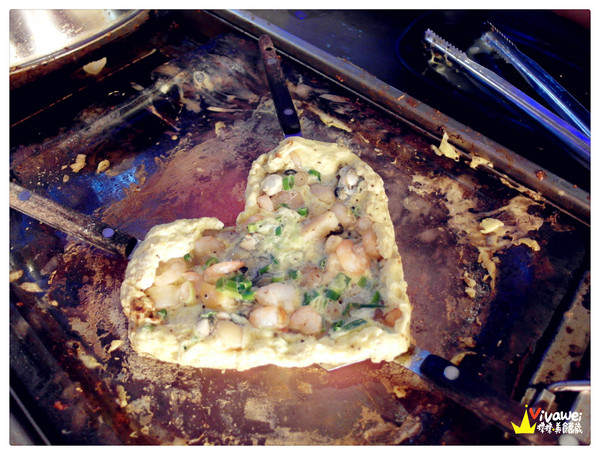 田季石板燒肉:台北松山區|現場DJ秀!服務人員貼心的現炒服務!『田季石板燒肉』中山國中站 中秋節 烤肉 燒肉 啤酒喝到飽 推薦