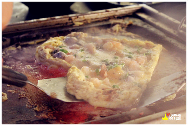 田季石板燒肉:台北松山區|現場DJ秀!服務人員貼心的現炒服務!『田季石板燒肉』中山國中站 中秋節 烤肉 燒肉 啤酒喝到飽 推薦