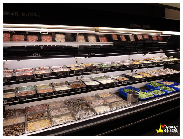 田季石板燒肉:台北松山區|現場DJ秀!服務人員貼心的現炒服務!『田季石板燒肉』中山國中站 中秋節 烤肉 燒肉 啤酒喝到飽 推薦