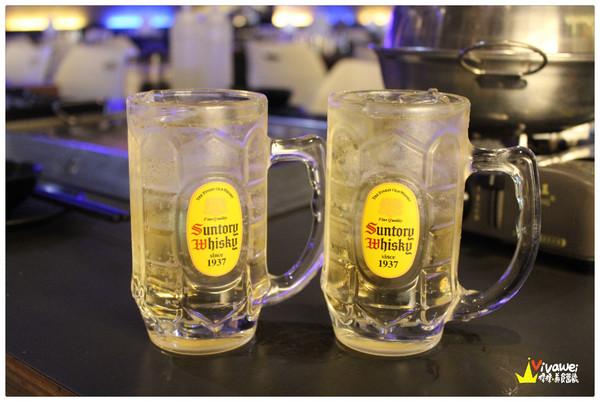 田季石板燒肉:台北松山區|現場DJ秀!服務人員貼心的現炒服務!『田季石板燒肉』中山國中站 中秋節 烤肉 燒肉 啤酒喝到飽 推薦