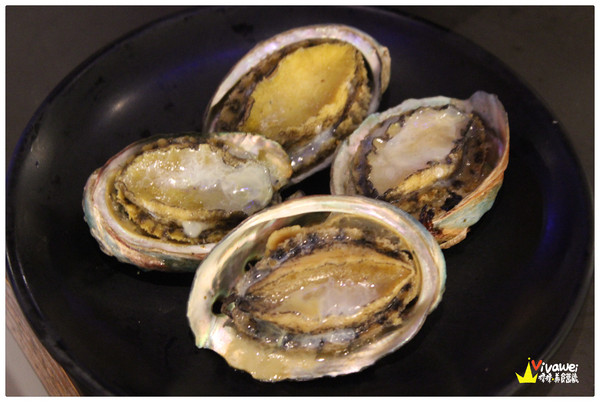 田季石板燒肉:台北松山區|現場DJ秀!服務人員貼心的現炒服務!『田季石板燒肉』中山國中站 中秋節 烤肉 燒肉 啤酒喝到飽 推薦