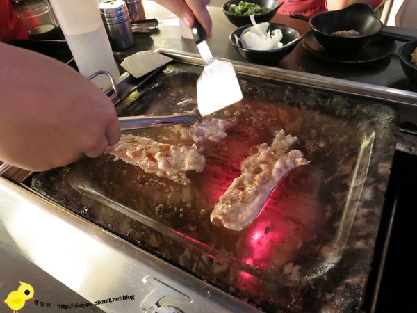 【台北】田季石板燒肉吃到飽-DIY石板料理
