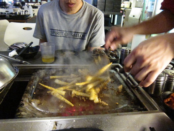 田季石板燒肉：(口碑券）好吃好玩來玩創意石板料理 －田季石板燒肉