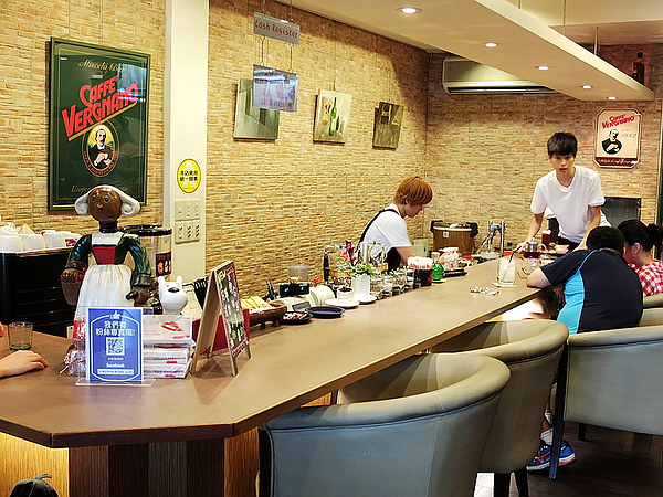 ALi Food&Cafe:【台北市】 南京西路25巷的「ALi FOOD&CAFE」