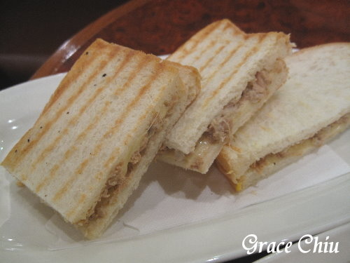 鮪魚起士帕尼尼 羅多倫 Doutor coffee ドトールコーヒー 捷運民權西路站咖啡 早餐 下午茶 日系連鎖咖啡