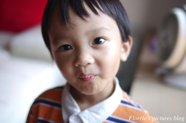 元樂年輪蛋糕(新生店)：台北中山區美食~元樂年輪蛋糕--草莓蘋果年輪蛋糕~與眾不同的彌月禮