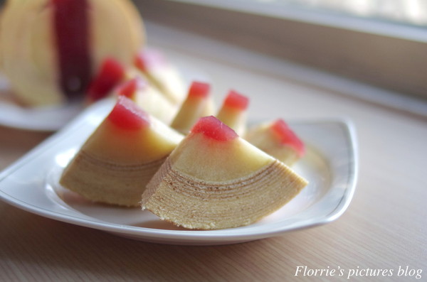 元樂年輪蛋糕(新生店)：台北中山區美食~元樂年輪蛋糕--草莓蘋果年輪蛋糕~與眾不同的彌月禮