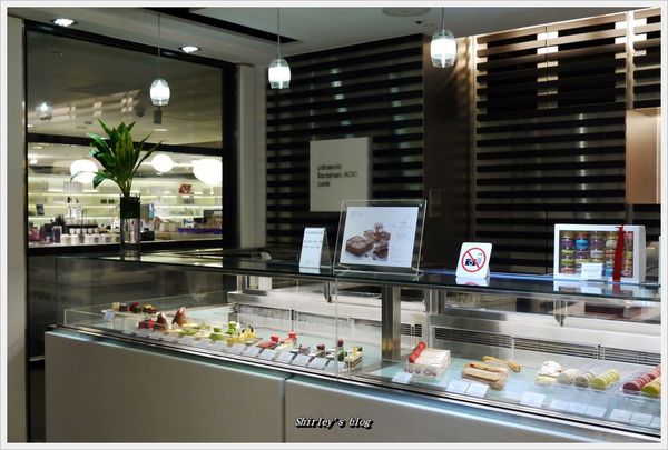 pâtisserie Sadaharu AOKI paris(青木定治旗艦店)：捷運中山站.青木定治晶華酒店門市