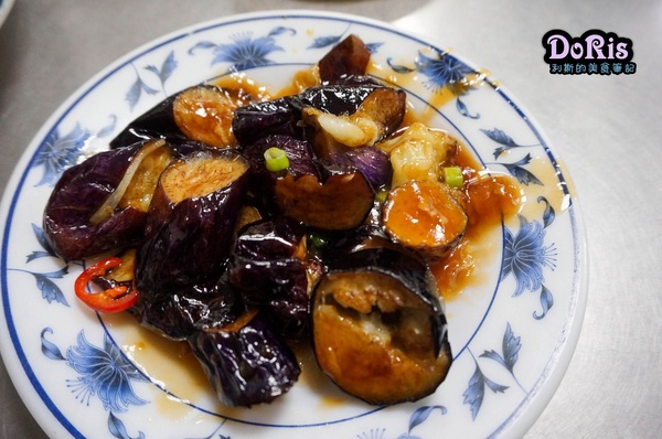 梁記嘉義雞肉飯：台北也有令人難忘懷的雞肉飯-梁記嘉義雞肉飯