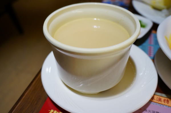 英記茶餐廳(西門館)：【台北．西門町】英記茶餐廳－「從此愛上的平價茶餐廳來囉」