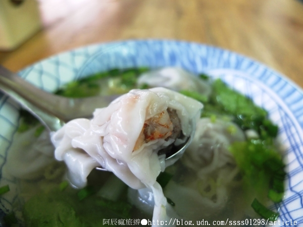 恭仔肉燥意麵：【美食特搜。台南中西區】恭仔肉燥意麵。美味獨特肉燥意麵 養足老饕們60多年的胃口