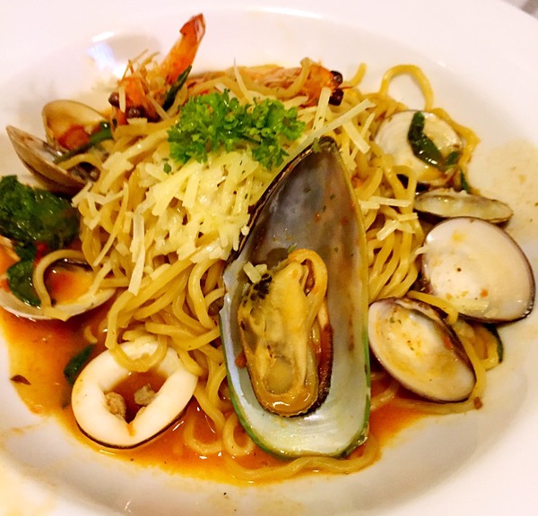 歐培拉(台南店)：[台南]手工義大利麵 歐培拉義式餐坊