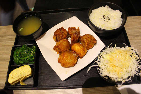 橋北屋：[台南]超人氣排隊炸雞 橋北屋