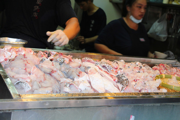 山記魚仔店：[台南]元氣早餐是魚湯 山記魚仔店