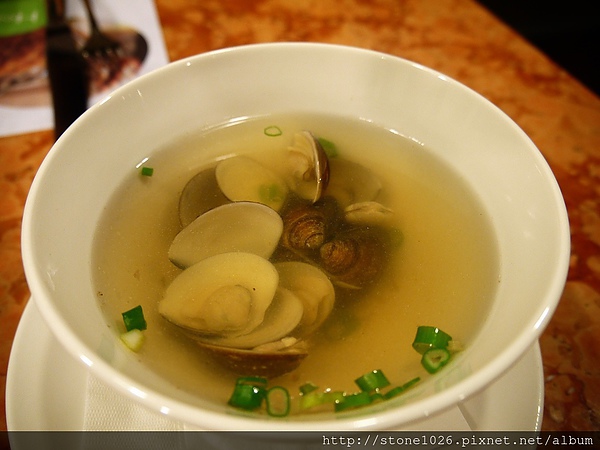 相片 13-8-31 上午2 42 57.jpg