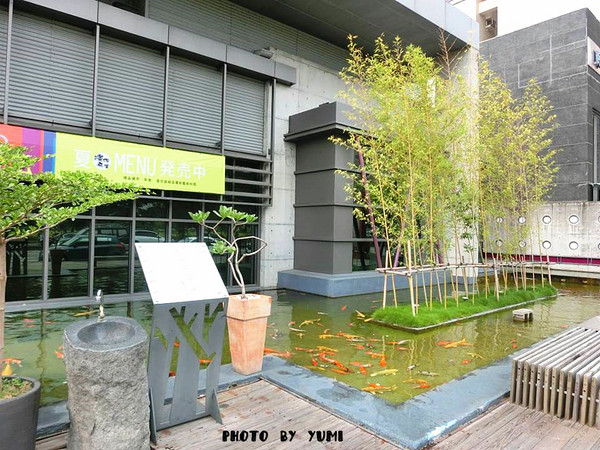 碳佐麻里(府前店)：【台南食記】用餐環境舒適寬敞!大口吃肉時間到@碳佐麻里(府前店)