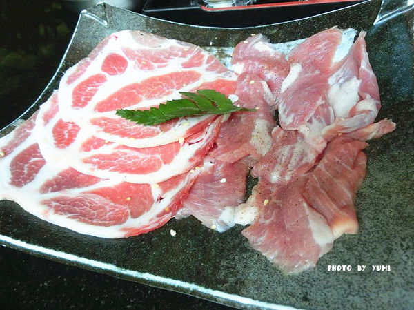 碳佐麻里(府前店)：【台南食記】用餐環境舒適寬敞!大口吃肉時間到@碳佐麻里(府前店)