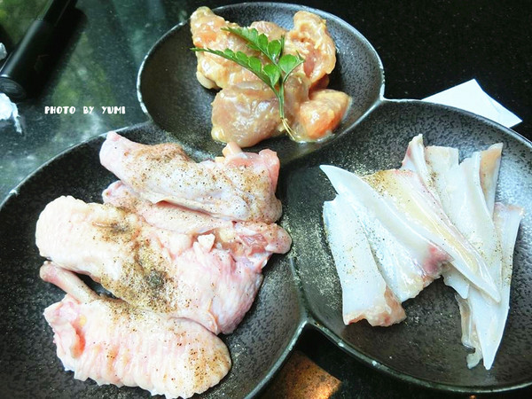 碳佐麻里(府前店)：【台南食記】用餐環境舒適寬敞!大口吃肉時間到@碳佐麻里(府前店)