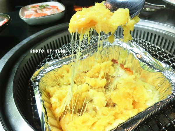 碳佐麻里(府前店)：【台南食記】用餐環境舒適寬敞!大口吃肉時間到@碳佐麻里(府前店)