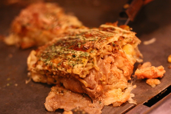 愛夏子あいさつ：[台南]超人氣!!日式大阪燒專賣店  愛夏子あいさつ