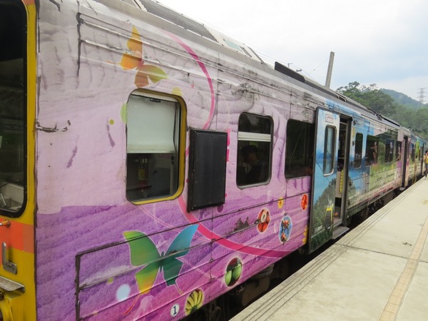 合興車站：像公園一樣的車站【新竹橫山/合興車站】