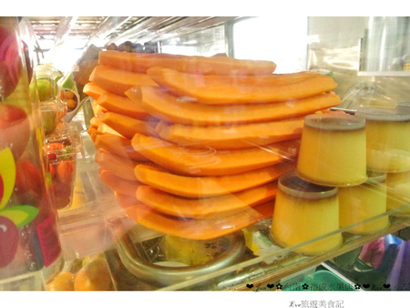 裕成水果店：【食記】oO。。台南　海安路　裕成水果店　新鮮草莓切片牛奶冰，一定要來嚐嚐這擺盤像向日葵一樣的冰品～oO。o○。　