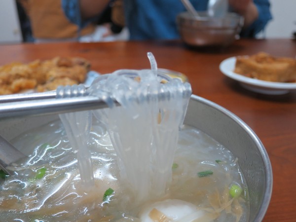 府城黃家蝦捲(原鴨母寮蝦捲)：府城黃家蝦捲