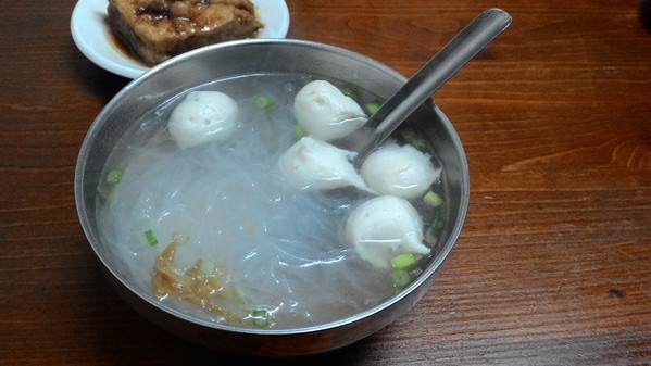 府城黃家蝦捲(原鴨母寮蝦捲)：府城黃家蝦捲