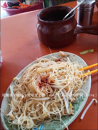 蔡家豬血攤(赤崁分店)：［台南中西］輕旅行第一站．赤崁園區：義豐冬瓜茶、蔡三毛豬血攤