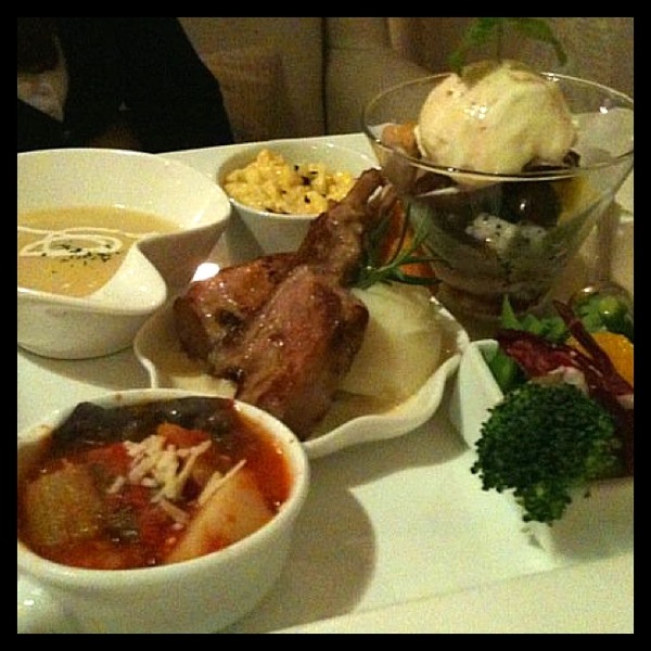 向餐廳 Hsiang The Brunch:午茶時光*東區夢幻餐廳-向 The Brunch