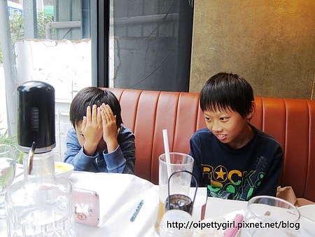 歐加里(台南大學店):歐加里(台南大學店)。下午茶吃到飽【愛評陸拾玖卷】