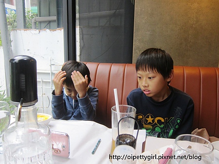 歐加里(台南大學店):歐加里(台南大學店)。下午茶吃到飽【愛評陸拾玖卷】