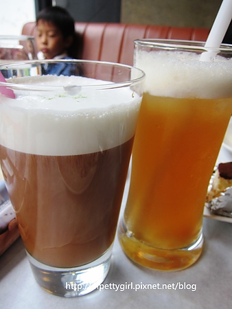 歐加里(台南大學店):歐加里(台南大學店)。下午茶吃到飽【愛評陸拾玖卷】