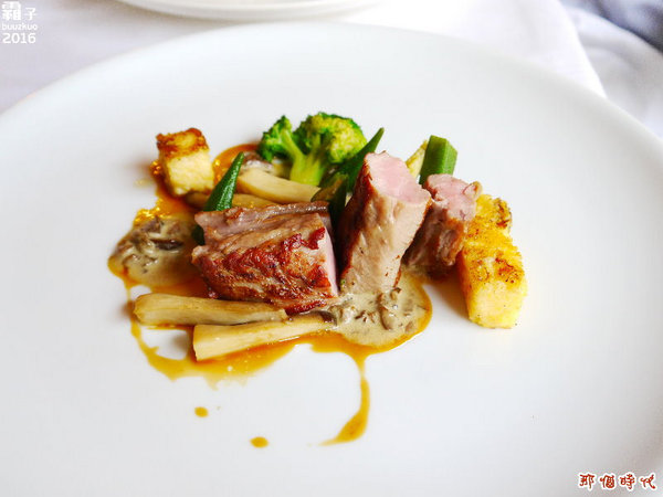 那個時代法式餐廳:那個時代法式餐廳,台南老牌法式料理,內外呈現濃濃古典風~