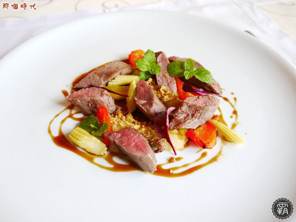 那個時代法式餐廳:那個時代法式餐廳,台南老牌法式料理,內外呈現濃濃古典風~