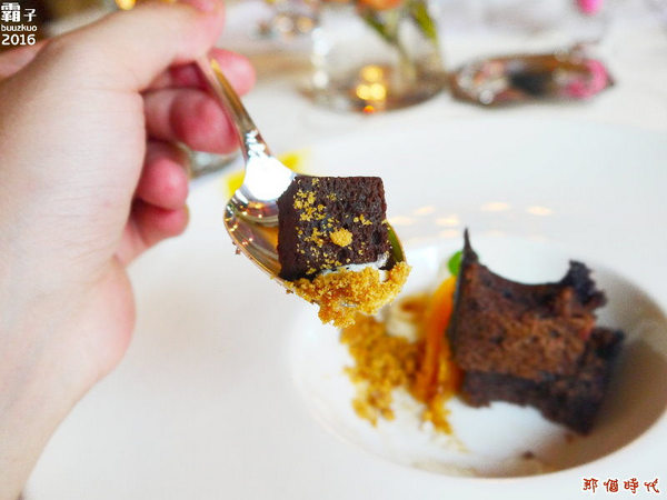 那個時代法式餐廳:那個時代法式餐廳,台南老牌法式料理,內外呈現濃濃古典風~