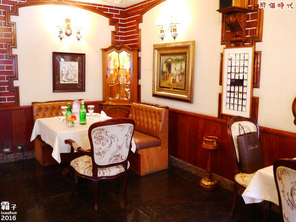 那個時代法式餐廳:那個時代法式餐廳,台南老牌法式料理,內外呈現濃濃古典風~